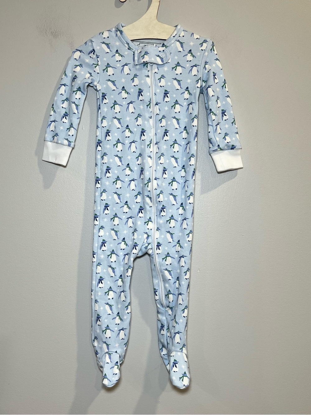 Lila and Hayes PARKER BOYS' ZIPPER PAJAMA‎ - PENGUIN PARTY BLUE size 0-3 M